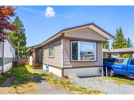 21 B 26892 Fraser Highway