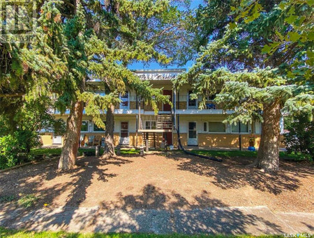 211 2nd Avenue Ne