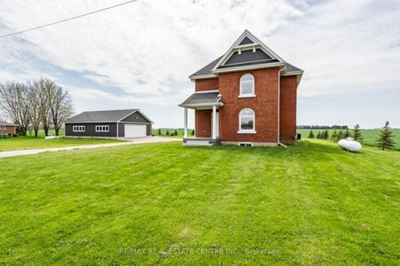 21575 Heritage Rd, Thames Centre, ON N0M2P0 Photo 1
