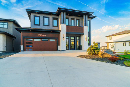 216 Willow Creek Road