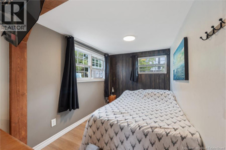 23 Sunset Lane