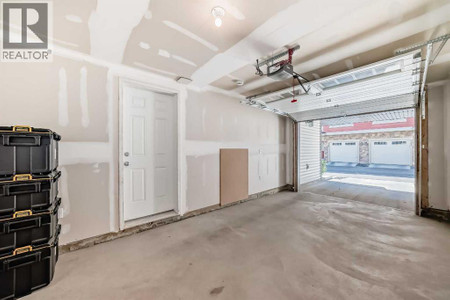 236 New Brighton Row Se