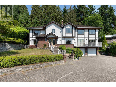 2362 Westhill Drive, West Vancouver, BC V7S2Z5 Photo 1