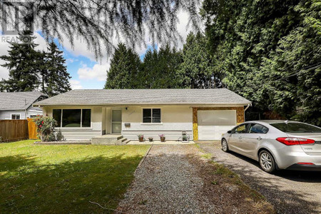 23979 118 Avenue, Maple Ridge, BC V4R1Y8 Photo 1