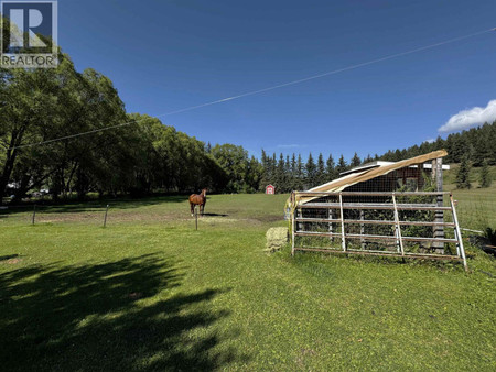 Kitchen - 2484 Bailey Road, Williams Lake, BC V2G5B9 Photo 1