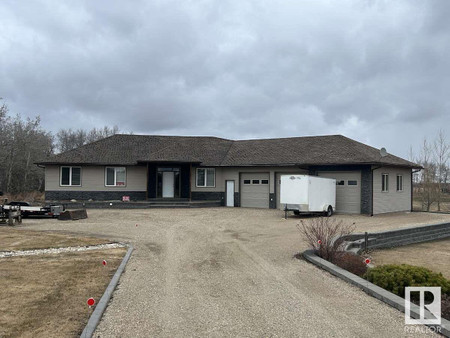 25 61209 A Range Road 454