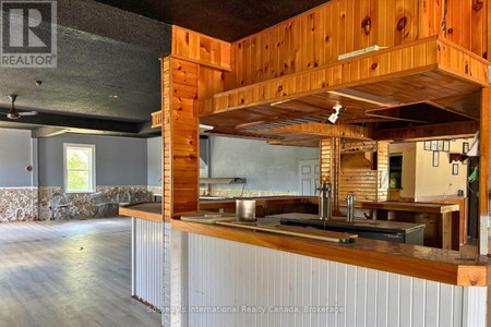 2502 Highway 518 W