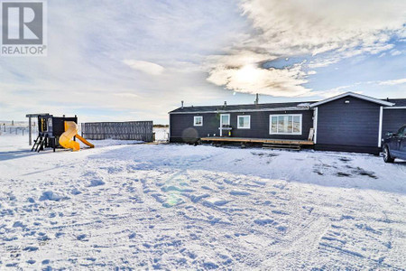 4pc Bathroom - 251079 Twp Rd 23 A, Rural Cardston County, AB T0K0K0 Photo 1