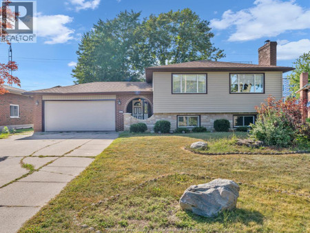 27 Bruce Avenue