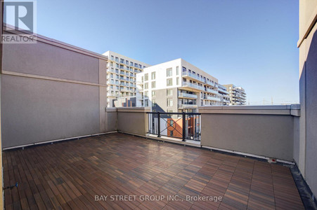 27 Rouge Valley Drive W