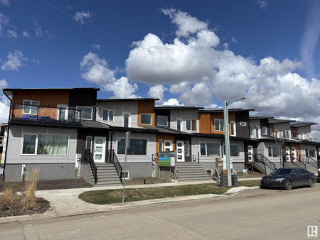 Living room - 2744 Blatchford Rd Nw, Edmonton, AB T5G0W6 Photo 1