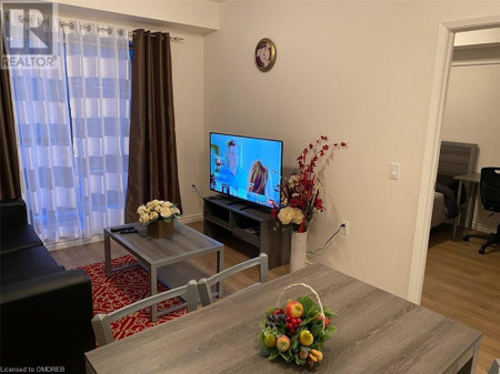Living room - 275 Larch Street Unit H 506, Waterloo, ON N2L0J5 Photo 1