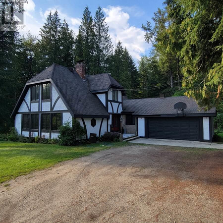 3025 Camozzi Road