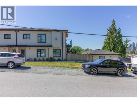 3087 Royal Oak Avenue, Burnaby, BC V5G1C8 Photo 1