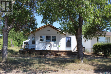 Other - 310 1st Street W, Climax, SK S0N0N0 Photo 1