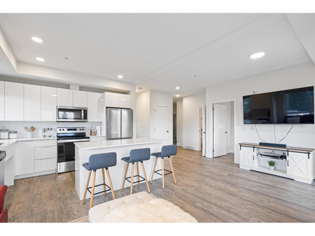 312 9450 Robson Street Chilliwack Proper West