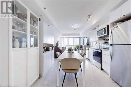 3210 Dakota Common Common Unit A 814