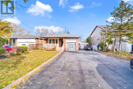 3263 Cawthra Rd, Mississauga, ON L5A2X4 Photo 1
