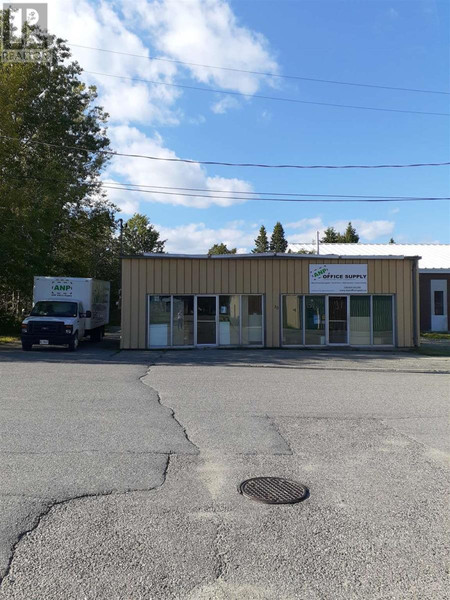 33 Ste Marie St