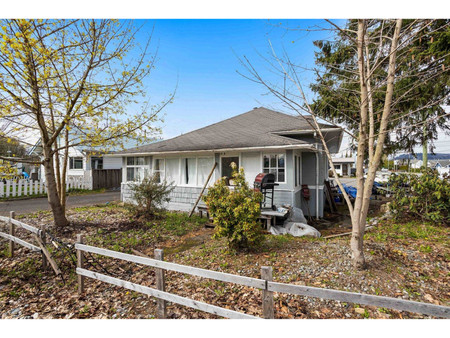 34595 2 Avenue, Abbotsford, BC V2S8B7 Photo 1