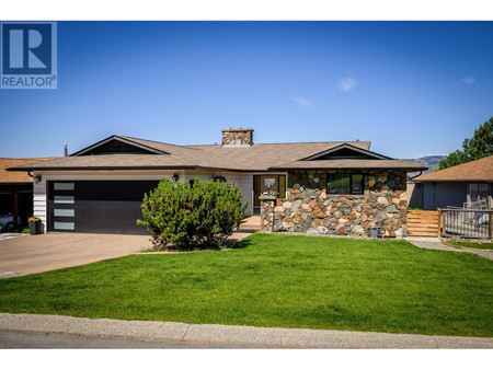 356 Gleneagles Drive