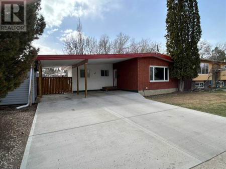 Other - 36 Harris Street Sw, Medicine Hat, AB T1A4A1 Photo 1
