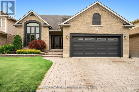 37 Riviera Ridge