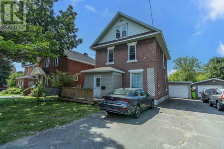 389 Bush St