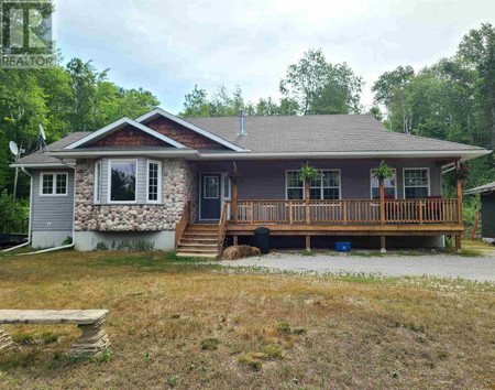Ensuite - 398 Leisure Bay Rd, Blind River, ON P0R1B0 Photo 1