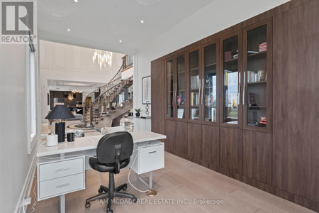 4 Saint Lukes Court