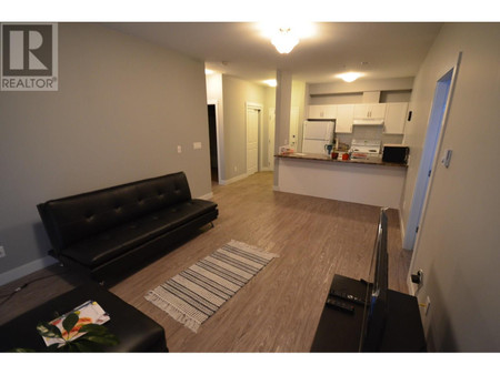 Kitchen - 405 10307 112 Street, Fort St John, BC V1J0N6 Photo 1