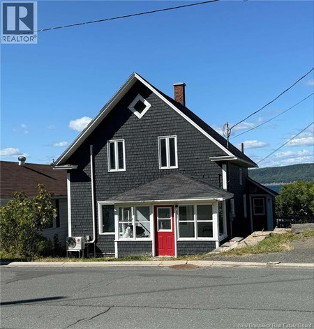 409 Victoria Street
