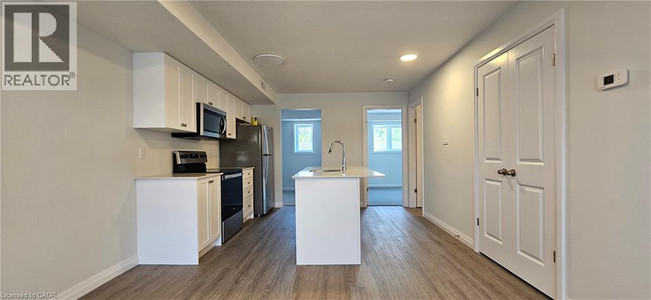 410 Northfield Drive W Unit E 1