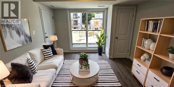410 Northfield Drive W Unit E 15