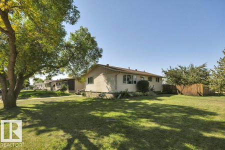 4120 55 St