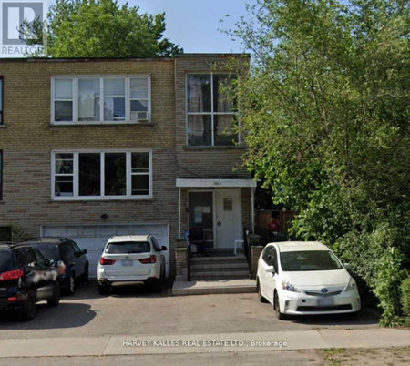 Living room - 435 Wilson Ave, Toronto, ON M3H1T5 Photo 1