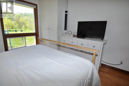 444 Balmy Beach Road