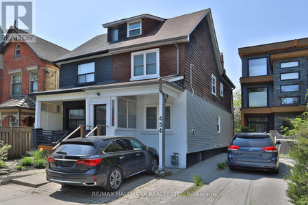 Living room - 454 Jones Ave, Toronto, ON M4J3G3 Photo 1