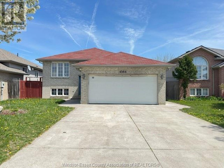 4pc Bathroom - 4564 Fontana Avenue, Windsor, ON N9G3C8 Photo 1