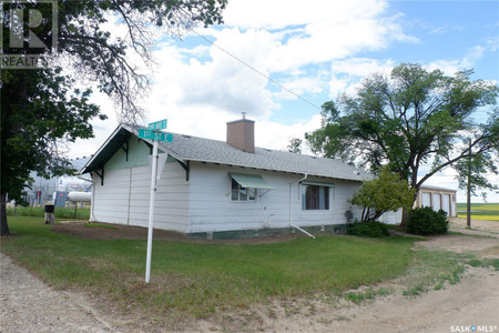 48 2nd Avenue E