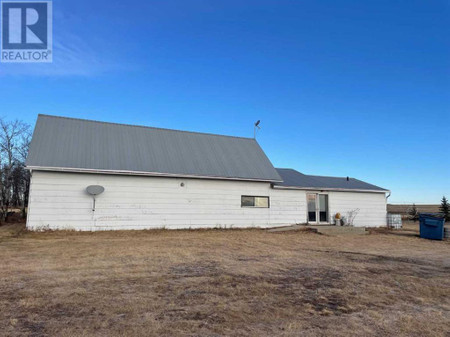 Kitchen - 480010 Rge Rd 104, Rural Wainwright No 61 M D Of, AB T0C2H0 Photo 1