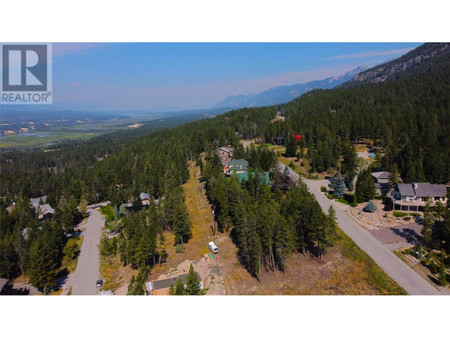 4951 Mountain View Drive, Fairmont Hot Springs, BC V0A1L2 Photo 1