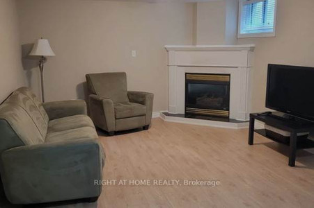 5 Shannon St, Barrie, ON L4M2K7 Photo 1
