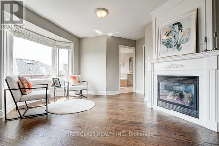 50 Hayfield Crescent
