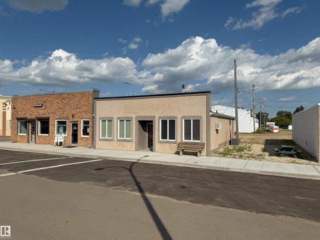 5013 50 St