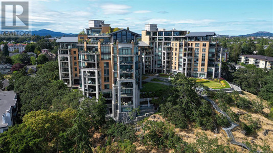 506 847 Dunsmuir Rd