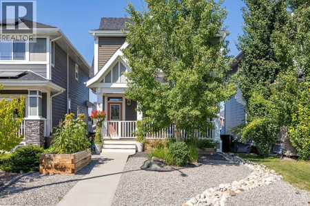 512 River Heights Green