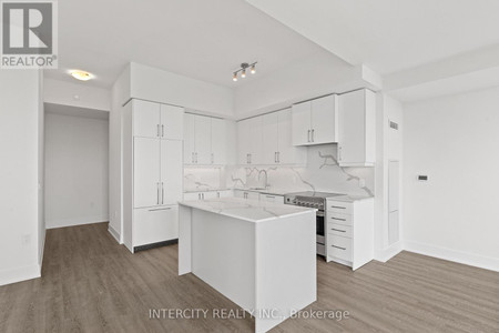 516 2075 King Road
