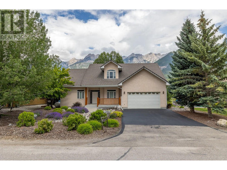 Foyer - 5214 Riverside Drive, Fairmont Hot Springs, BC V0B1L1 Photo 1