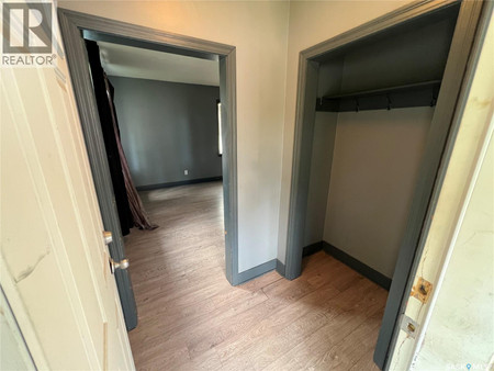 53 23rd Street E